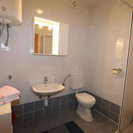 Two-bedroom In Vii * Šilo