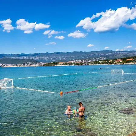 Two-bedroom In Vii Lejlighed Šilo