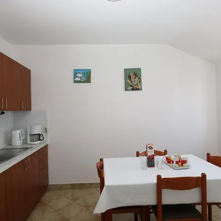 Two-bedroom In Vii Apartmán *