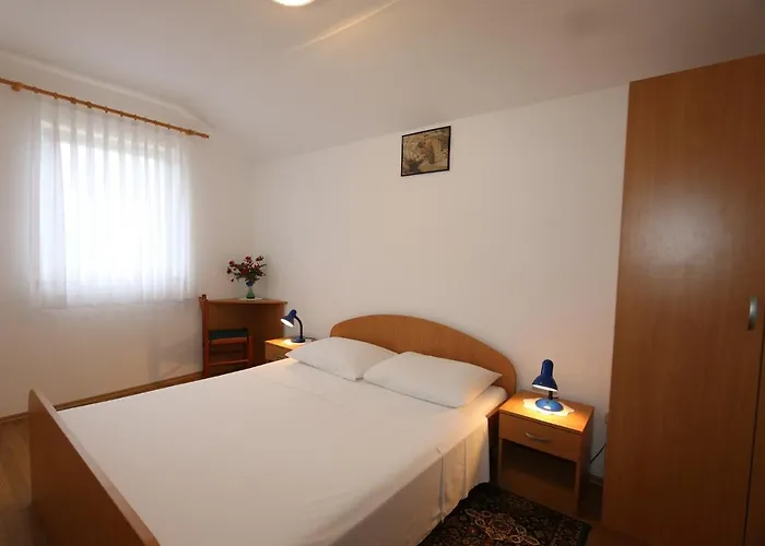 Two-bedroom In Vii * Silo (Krk)
