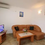 公寓 Two-bedroom In Vii